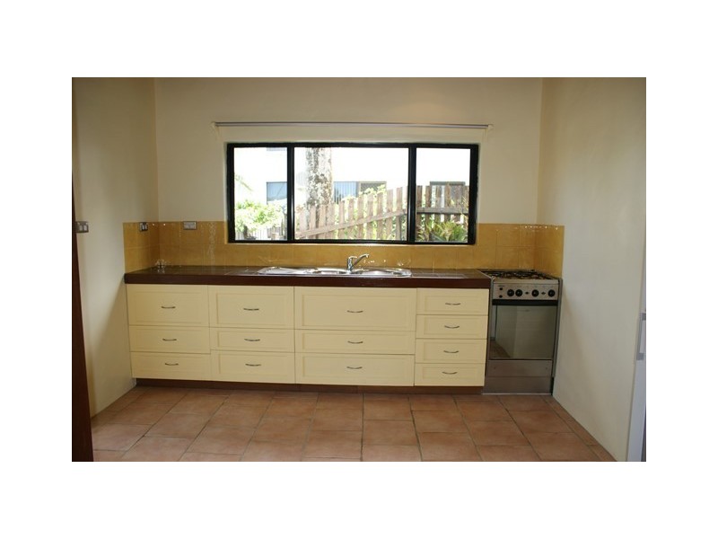 29 Holland Street, Wongaling Beach QLD 4852