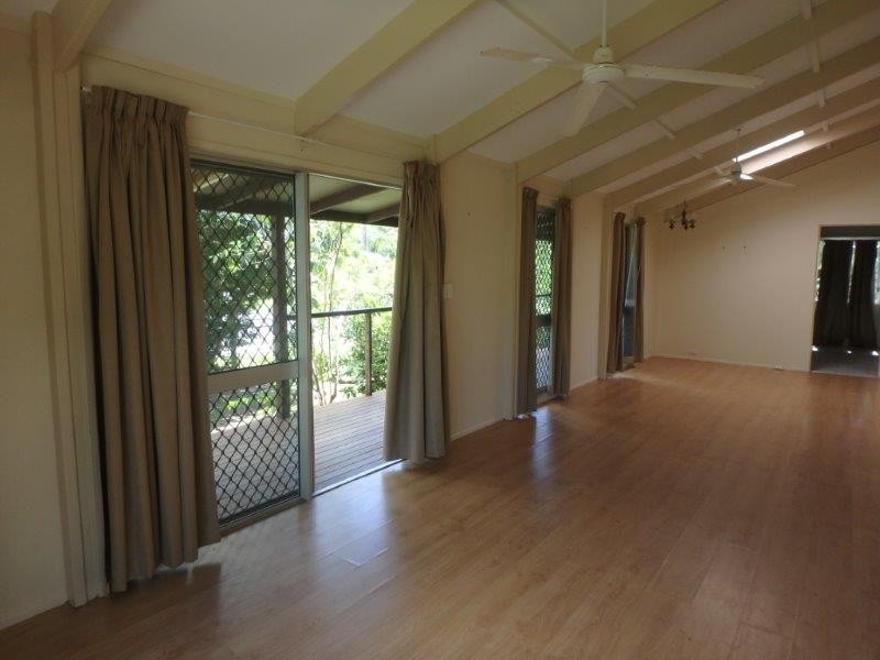 121 Trinity Beach Road, Trinity Beach QLD 4879