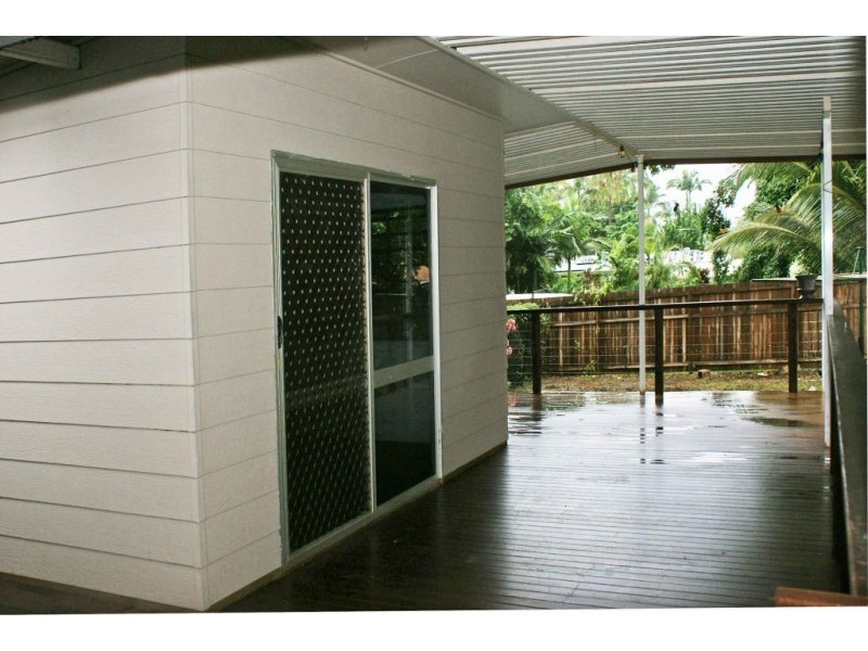 121 Trinity Beach Road, Trinity Beach QLD 4879