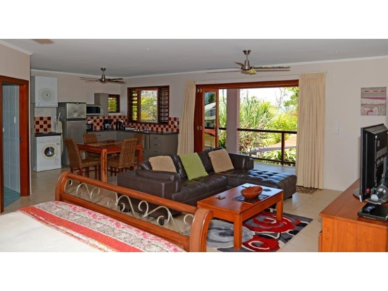129 Reid Road, Mission Beach QLD 4852