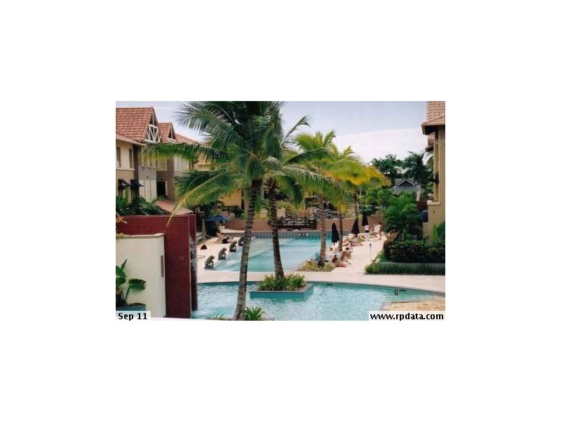 606/2 Greenslopes Street, Cairns North QLD 4870