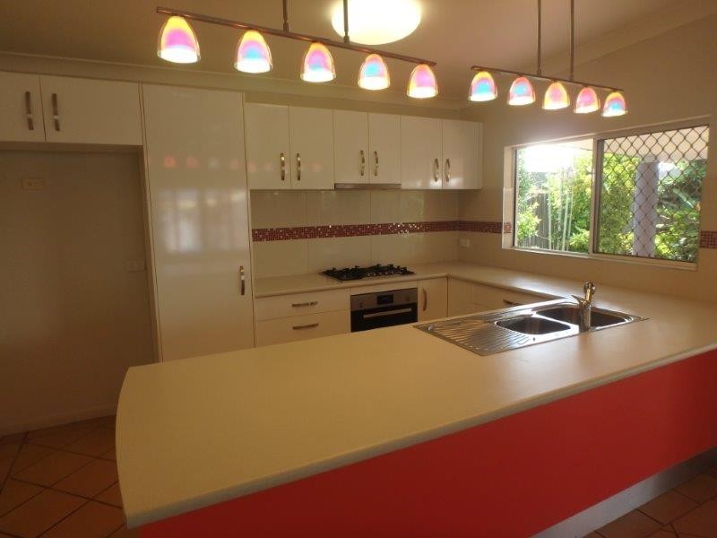 13 Garnet Street, Smithfield QLD 4878