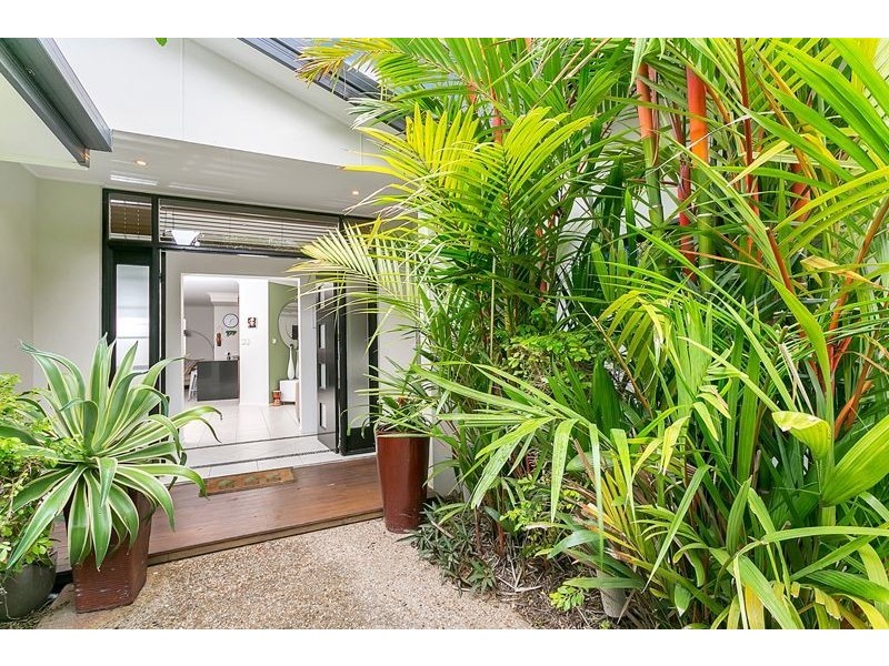 10 Warana Close, Kewarra Beach QLD 4879
