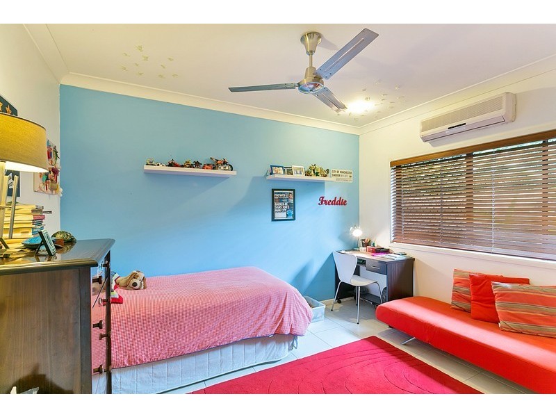 10 Warana Close, Kewarra Beach QLD 4879