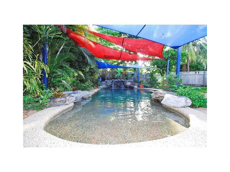 11 Coolangatta Close, Kewarra Beach QLD 4879