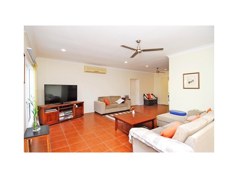 11 Coolangatta Close, Kewarra Beach QLD 4879