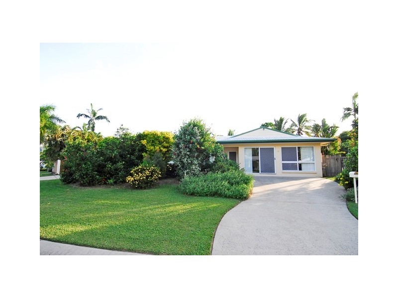 11 Coolangatta Close, Kewarra Beach QLD 4879