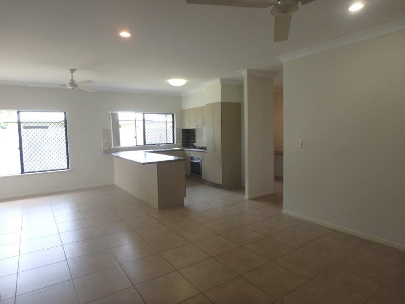 41 Norwood Crescent, Trinity Park QLD 4879