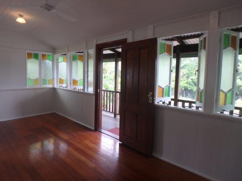 74 Enmore Street, Manoora QLD 4870