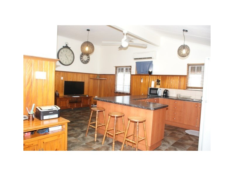 87 Hoare Street, Manunda QLD 4870