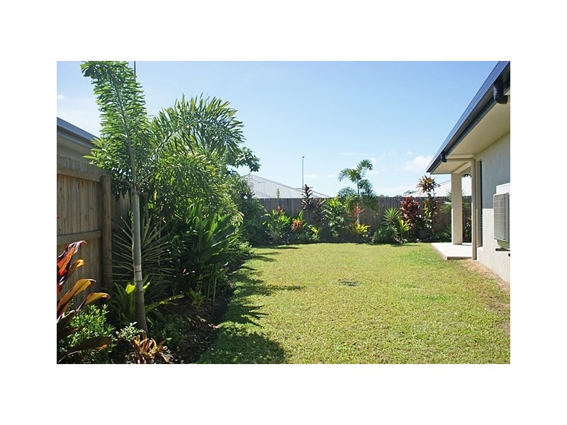 14 Brockman Way, Smithfield QLD 4878