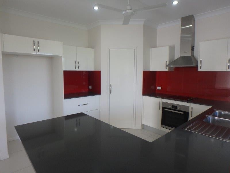 11 Brookville Garden, Smithfield QLD 4878