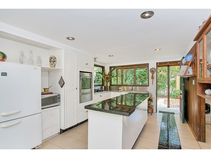 10 Strombus Avenue, Trinity Beach QLD 4879