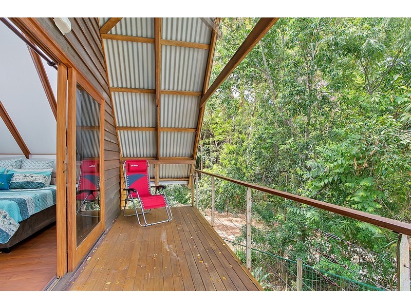 10 Strombus Avenue, Trinity Beach QLD 4879