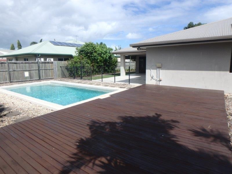 11 Chystanthus Street, Trinity Park QLD 4879