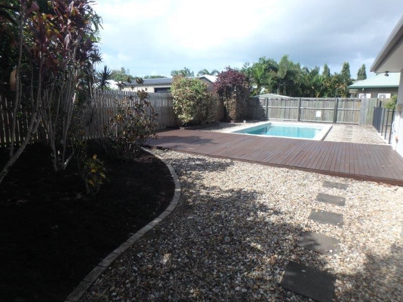 11 Chystanthus Street, Trinity Park QLD 4879