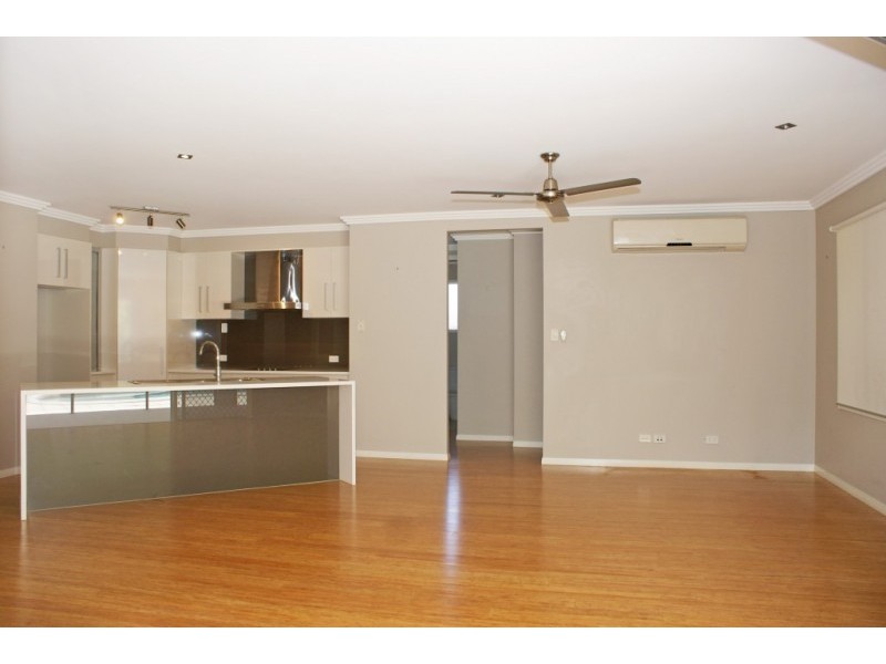 38 Norwood Crescent, Trinity Park QLD 4879