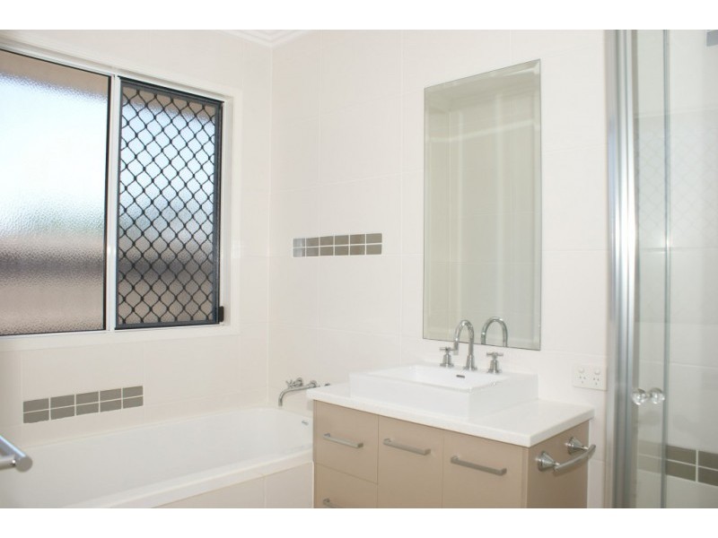 38 Norwood Crescent, Trinity Park QLD 4879