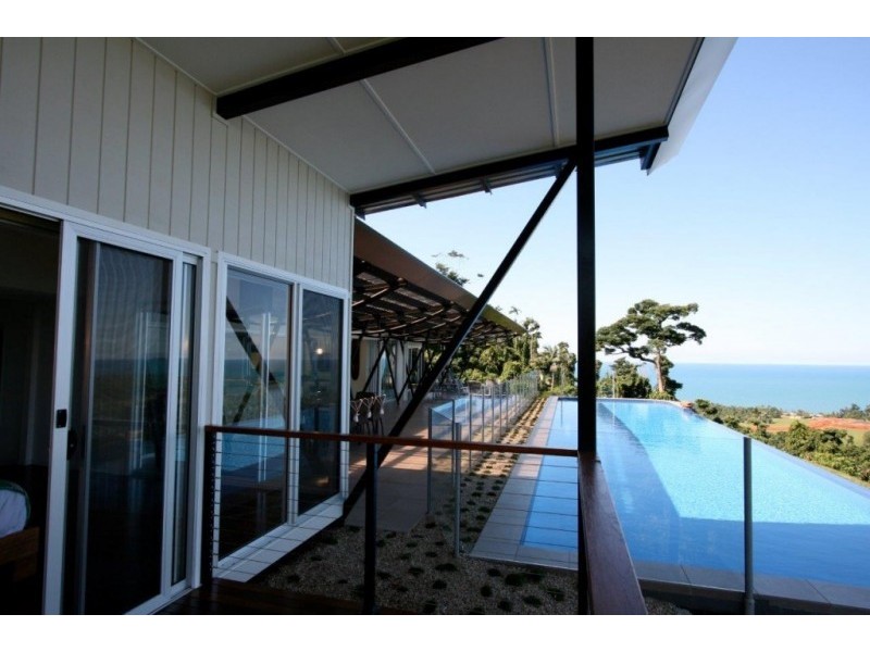 4 Wylie Road, Mission Beach QLD 4852