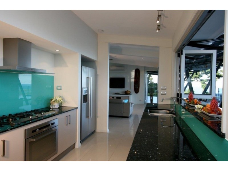 4 Wylie Road, Mission Beach QLD 4852