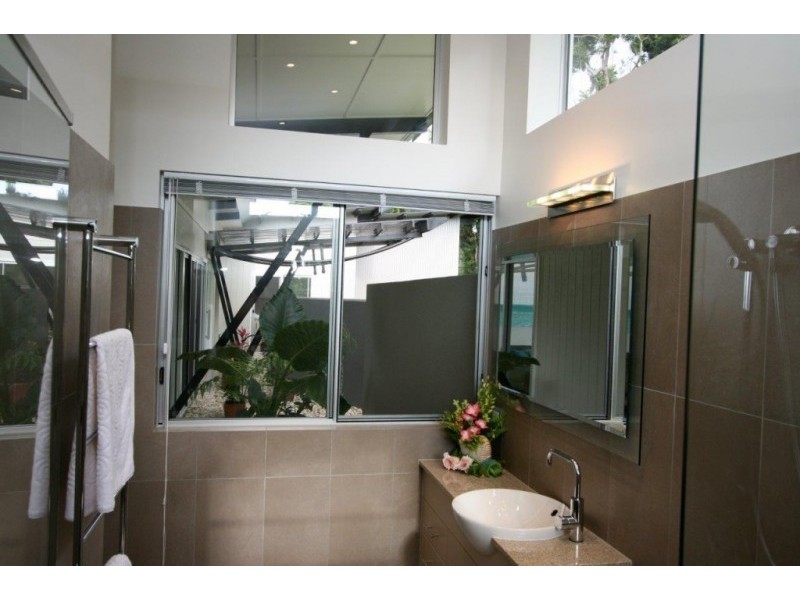 4 Wylie Road, Mission Beach QLD 4852