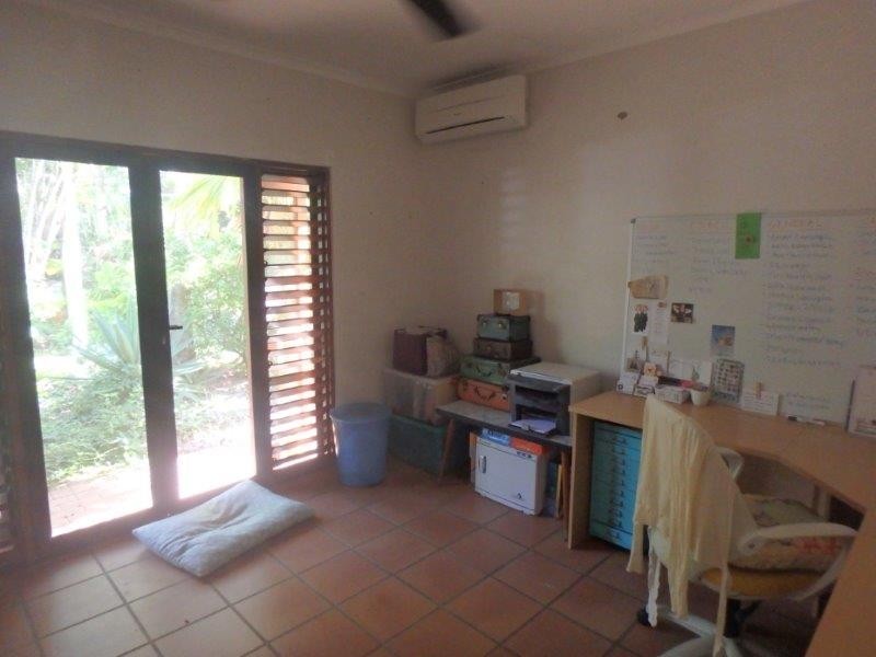 4 Squeaky Close, Kewarra Beach QLD 4879