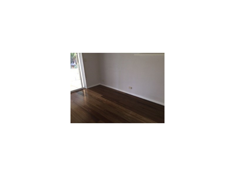 4 Squeaky Close, Kewarra Beach QLD 4879
