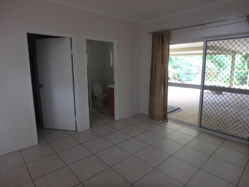 4 Bligh Close, Clifton Beach QLD 4879