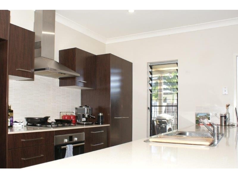 13 Hockey Avenue, Smithfield QLD 4878