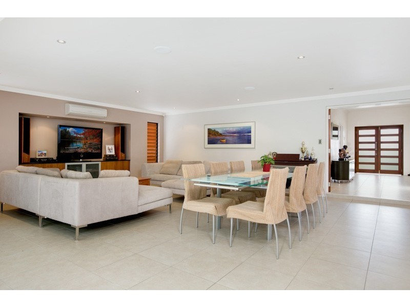 7 Icefire Quay, Trinity Park QLD 4879