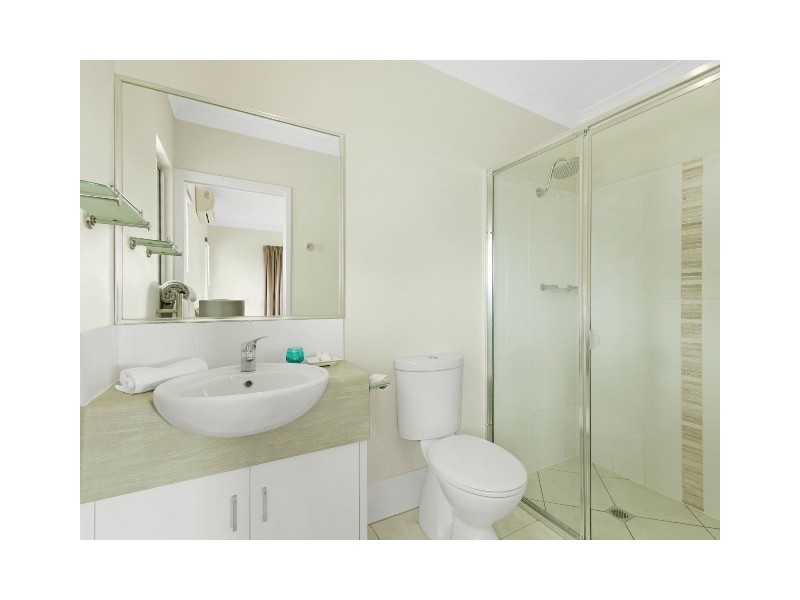 105 Roberts Drive, Trinity Beach QLD 4879