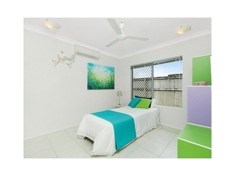 105 Roberts Drive, Trinity Beach QLD 4879