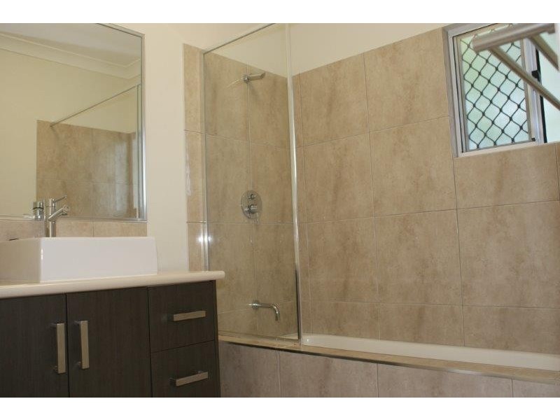 11B Morobe Close, Trinity Beach QLD 4879