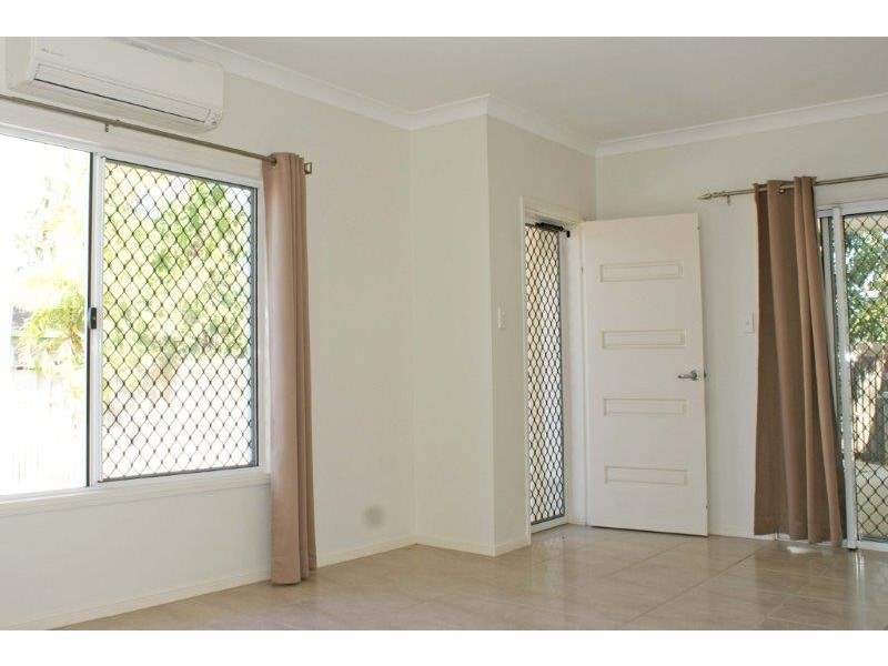 11B Morobe Close, Trinity Beach QLD 4879