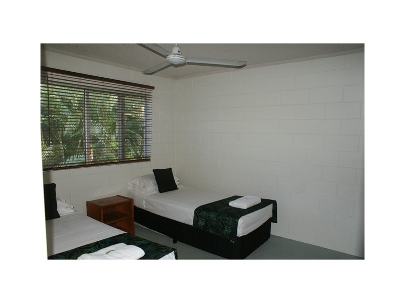 7/71-73 Moore Street, Trinity Beach QLD 4879