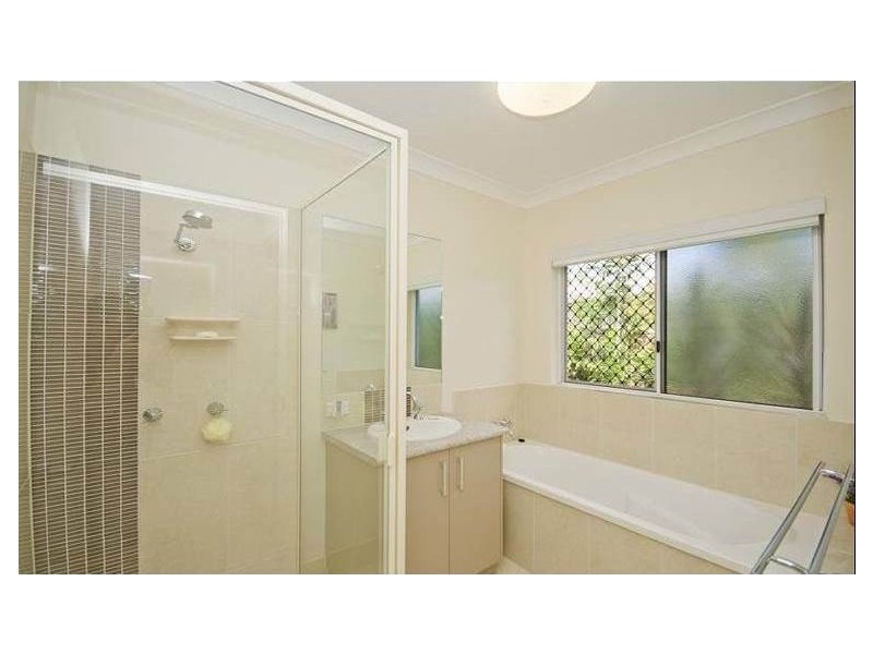 5 Vetiver Street, Trinity Park QLD 4879