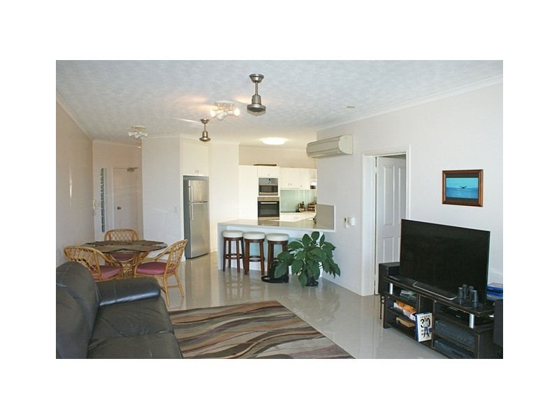 1/38 Moore Street, Trinity Beach QLD 4879