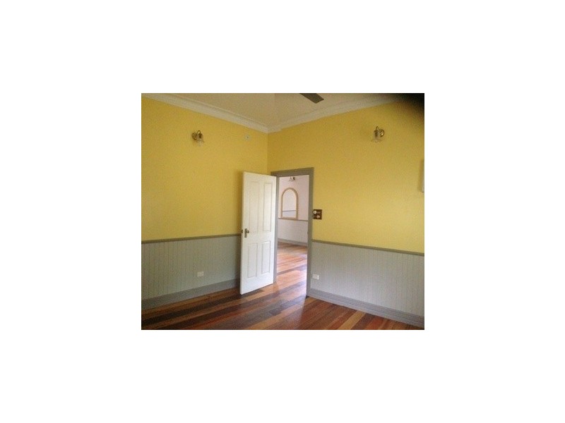 10 Magee Street, Aeroglen QLD 4870