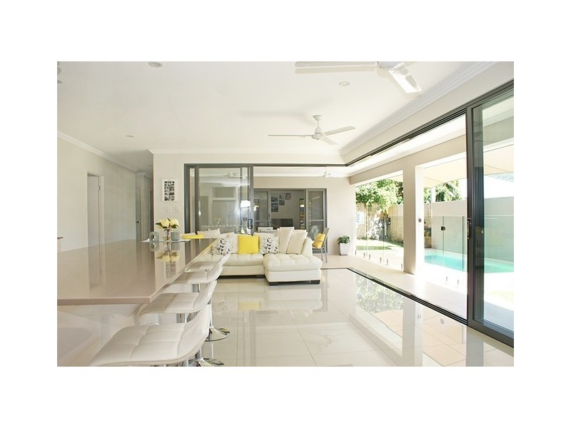 5 Bluecove Circuit, Trinity Park QLD 4879