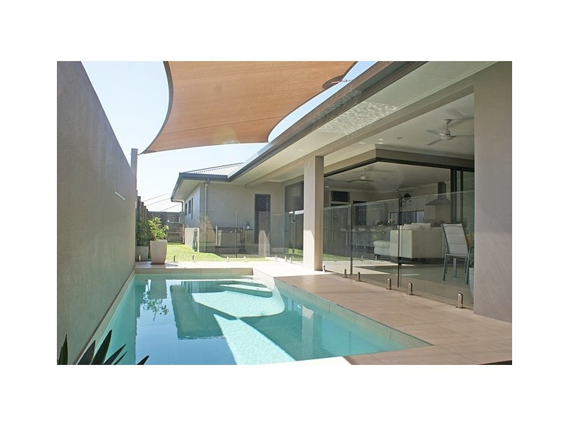 5 Bluecove Circuit, Trinity Park QLD 4879