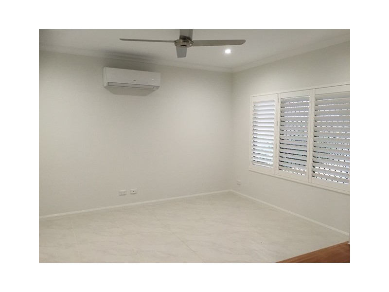 3 Amberwood Crescent, Smithfield QLD 4878