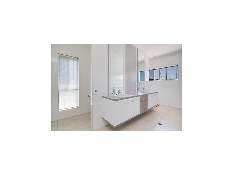24 Marina Quay, Trinity Park QLD 4879
