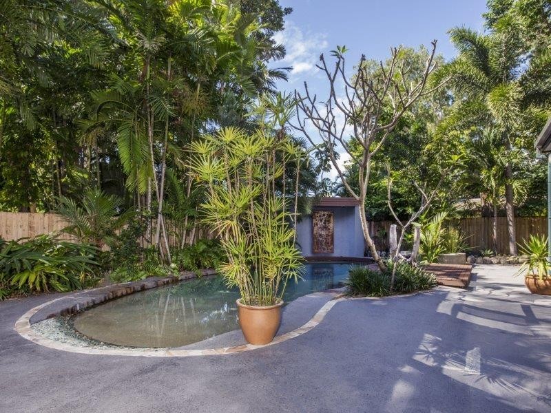 22 Satellite Street, Clifton Beach QLD 4879