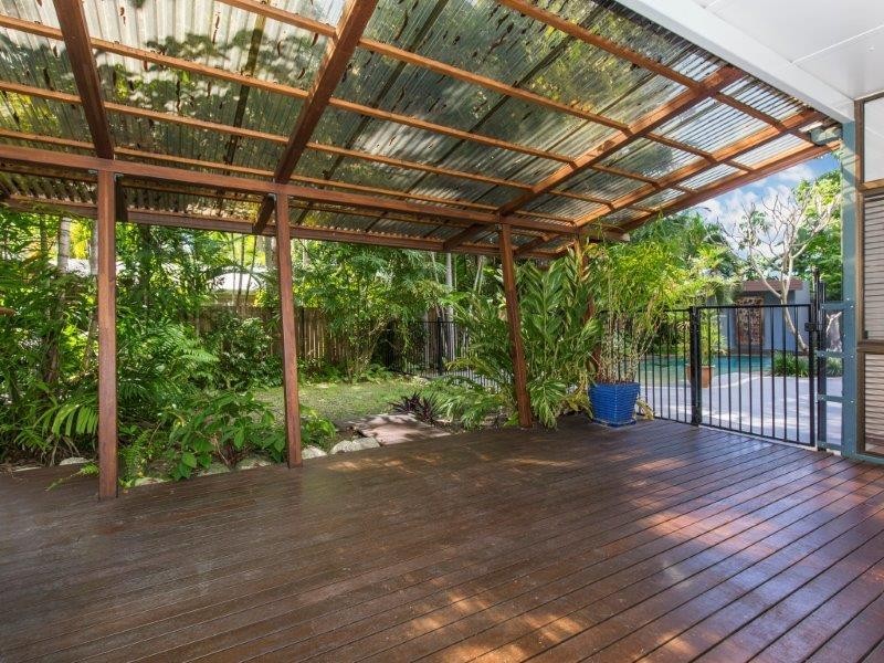 22 Satellite Street, Clifton Beach QLD 4879