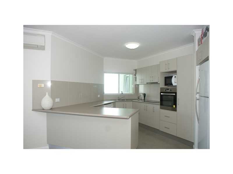 6/44 Moore Street, Trinity Beach QLD 4879