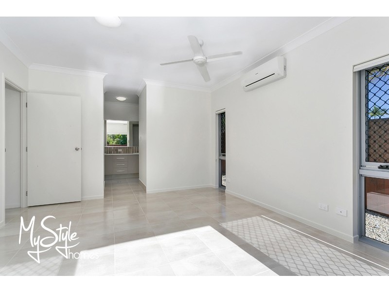 21 Bluecove Circuit, Trinity Park QLD 4879