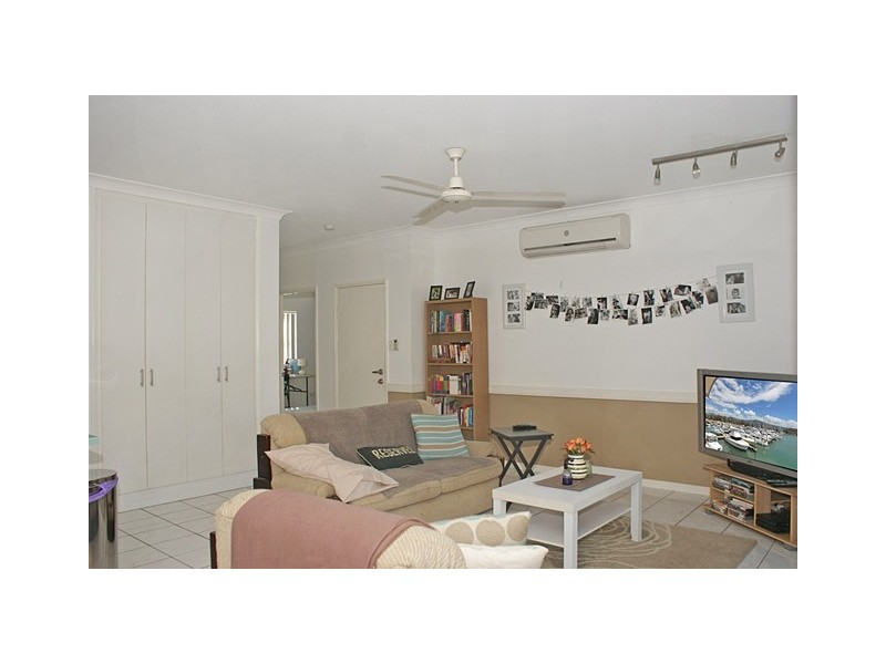 10/7 Boden Street, Yorkeys Knob QLD 4878