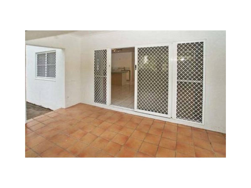10/7 Boden Street, Yorkeys Knob QLD 4878