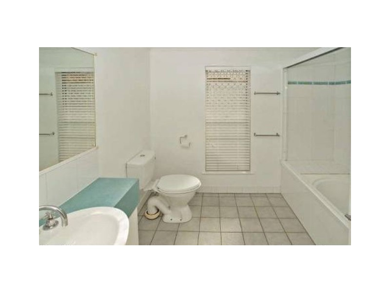 10/7 Boden Street, Yorkeys Knob QLD 4878