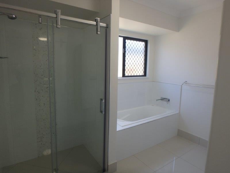 17 Brockman Way, Smithfield QLD 4878